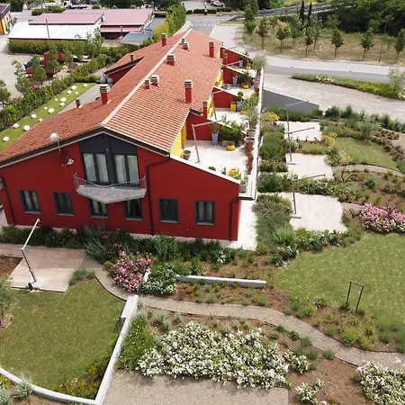 Aparthotel Bocelli Lajatico